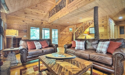 Sasquatch River Retreat