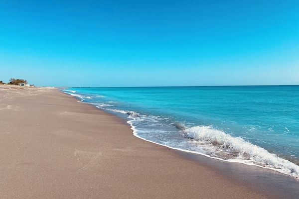 In StrandnĂ€he, LiegestĂŒhle, StrandtĂŒcher