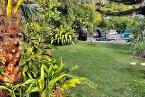 Property grounds - Walk to Beach, Dining, Shops, Screen Patio, Game Room, Hobe Sound Zeus Park (Hobe Sound)
