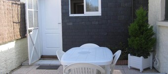 ARRADON, pleasant ground floor apartment - 10 minutes from the beach