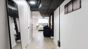 Iron/ironing board, free WiFi