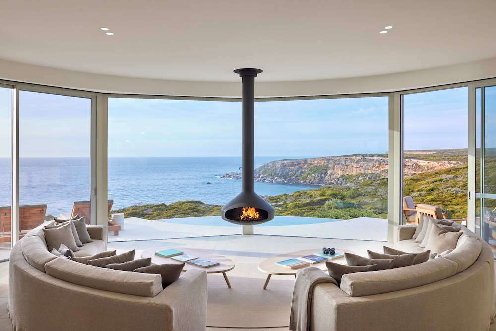 Southern Ocean Lodge by null