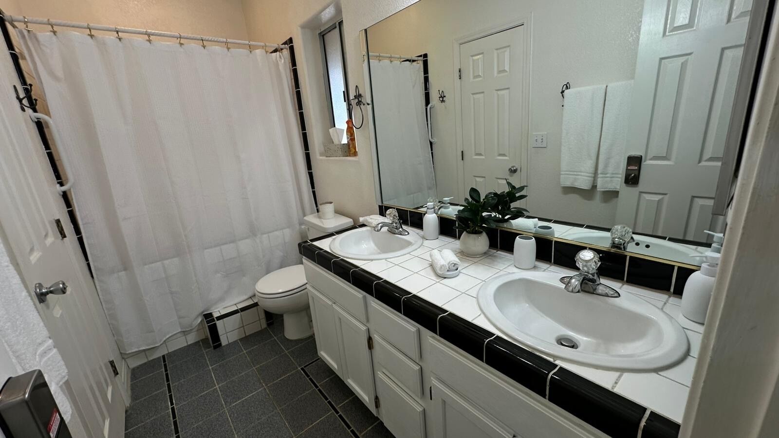 風筒、提供毛巾、番梘、洗頭水