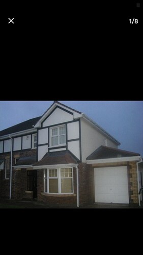 Spacious 4 Bedroom House in Limerick