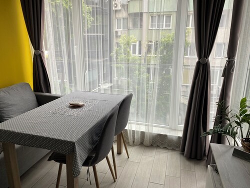 Charming 1-bedroom apartment with AC, WiFi in wonderful Varna