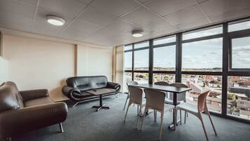 Single Room, Non Smoking | Blackout drapes, free WiFi