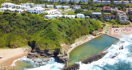 Santorini Ballito | 180º Sea Views, Braai and Pool