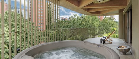 Superior-Apartment, Whirlpool | Terrasse/Patio