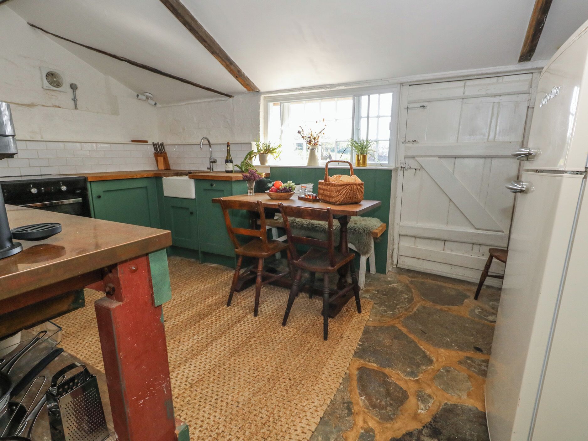 Cottage | Private kitchen | Cookware/dishes/utensils