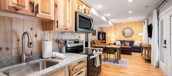 Newly built modern gem w/ Sanford Lake access close to Traverse City & Dunes