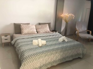 1 bedroom, iron/ironing board, WiFi, bed sheets