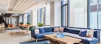 Luxury Apartments by Hyatus Downtown Boston