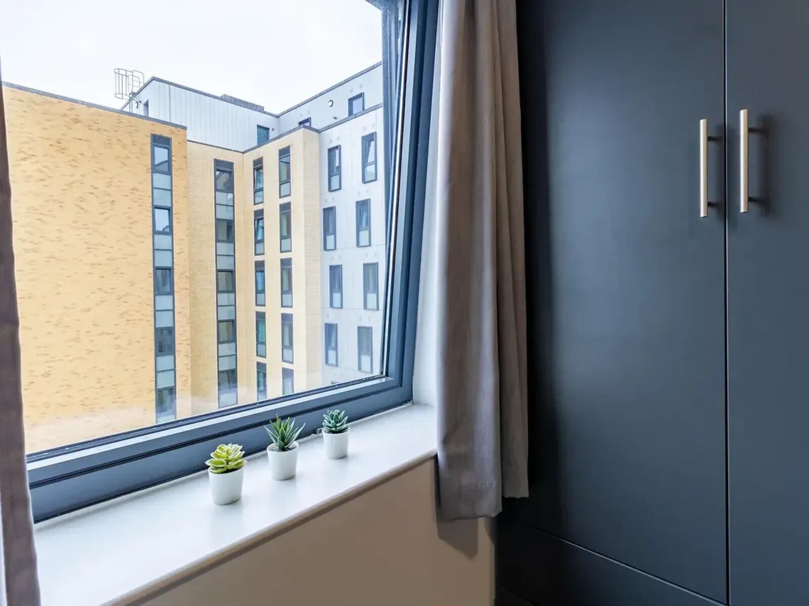 Single Room, Non Smoking | Blackout curtains, free WiFi