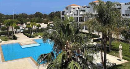 Appart Familial seulement : balcons avec vue