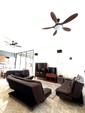 Karaoke room