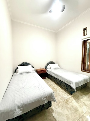 Family Villa, 4 Bedrooms, Garden Area