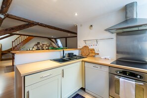 Fridge, microwave, oven, dishwasher