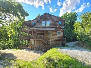 Exterior - On Lake Time, Dock, Pavilion at the Lake, Hot Tub, Firepit, Huge Decks (Dandridge)