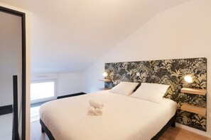 1 chambre, fer et planche à repasser, Wi-Fi gratuit, draps fournis