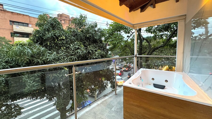 URBANITY LIVING