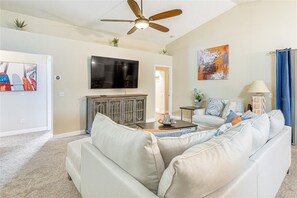 Smart TV, table tennis, books