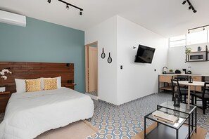 1 bedroom, iron/ironing board, bed sheets