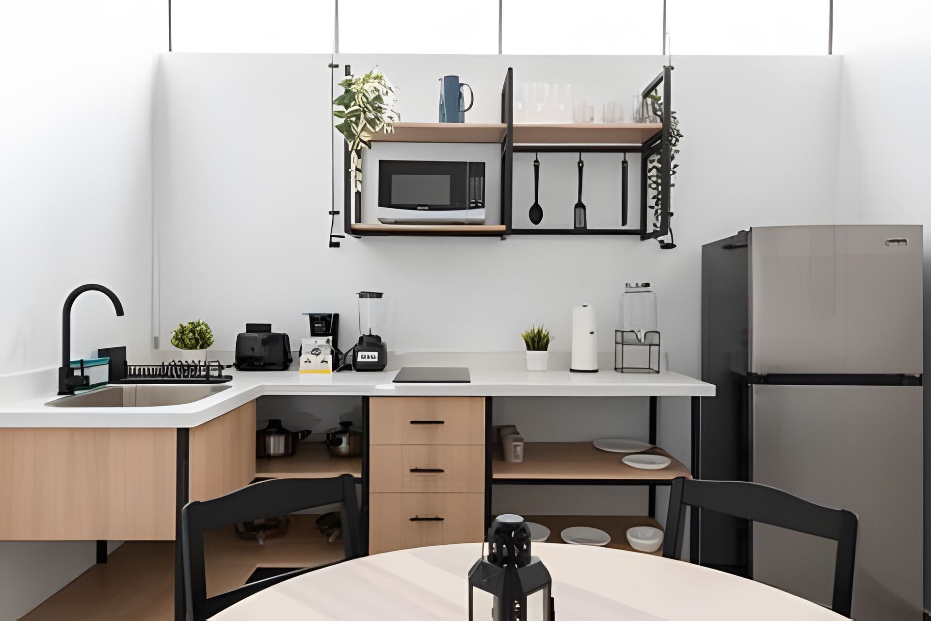 茶具/咖啡用具、冰箱、烤面包机、厨具/餐具