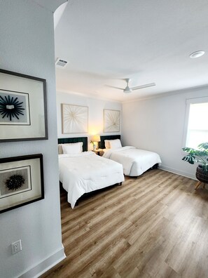 3 bedrooms, WiFi, bed sheets