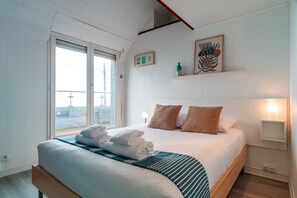 6 camere, ferro/asse da stiro, Wi-Fi gratuito, lenzuola