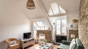 TV, DVD player - Rêve Emeraude - 100m de la Plage (Cancale)