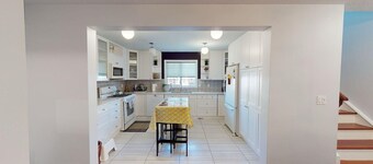 Cozy&comfy family size house. Beautiful location, near COP. Pet friendly &Clean.