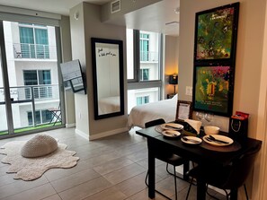 1 Schlafzimmer, Bügeleisen/Bügelbrett, WLAN