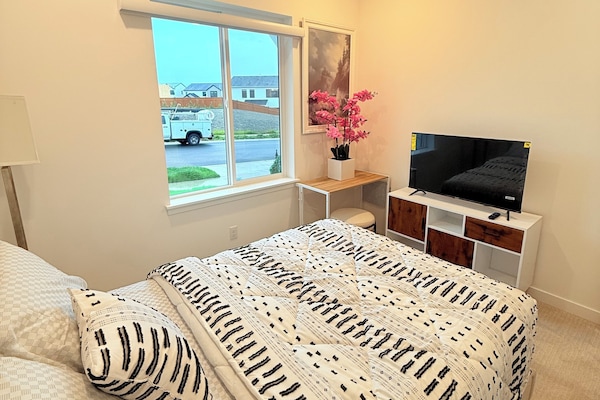 1 habitación, escritorio, tabla de planchar con plancha y wifi gratis