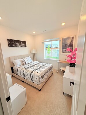 1 slaapkamer, een bureau, een strijkplank/strijkijzer, gratis wifi