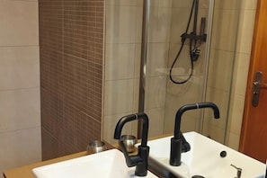 Shower, toilet paper