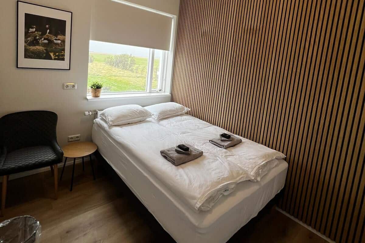 Basic Double Room, Private Bathroom | Premium bedding, down comforters, Select Comfort beds, laptop workspace