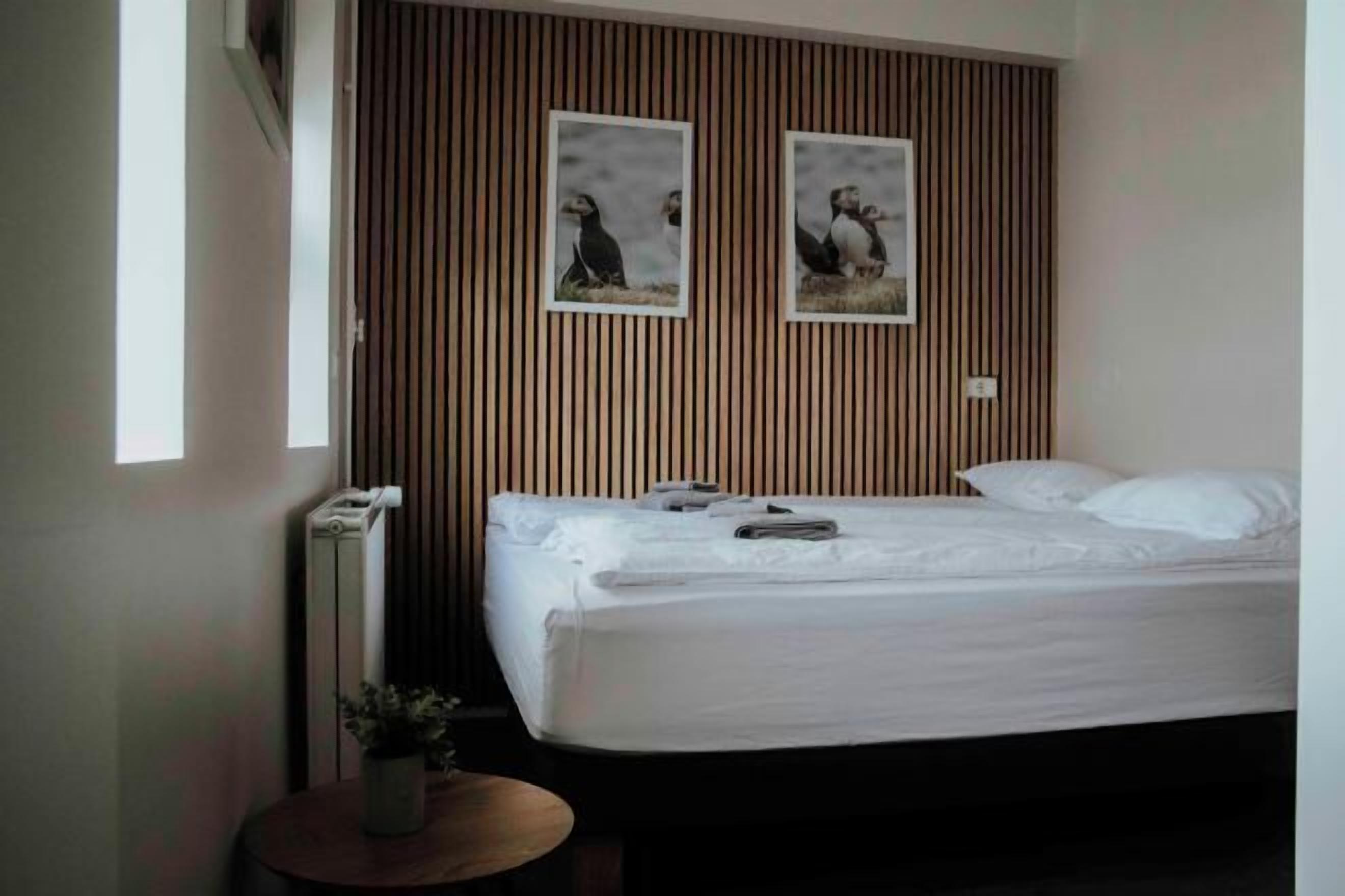 Premium bedding, down comforters, Select Comfort beds