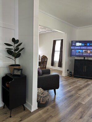 تلفزيون ذكي، كُتُب