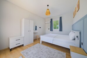 2 bedrooms, iron/ironing board, WiFi, bed sheets - Long-term villa rental Fethiye/Turkey (Fethiye)