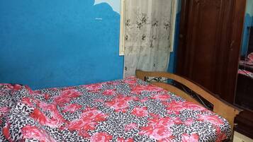 3 Schlafzimmer, Bügeleisen/Bügelbrett, WLAN, Bettwäsche