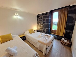 Cottage, Ocean View | Free WiFi