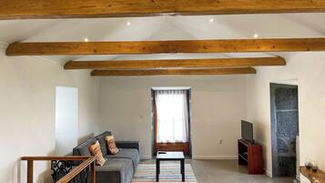Cottage, Ocean View | Living area