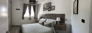 2 bedrooms, iron/ironing board, free WiFi, bed sheets