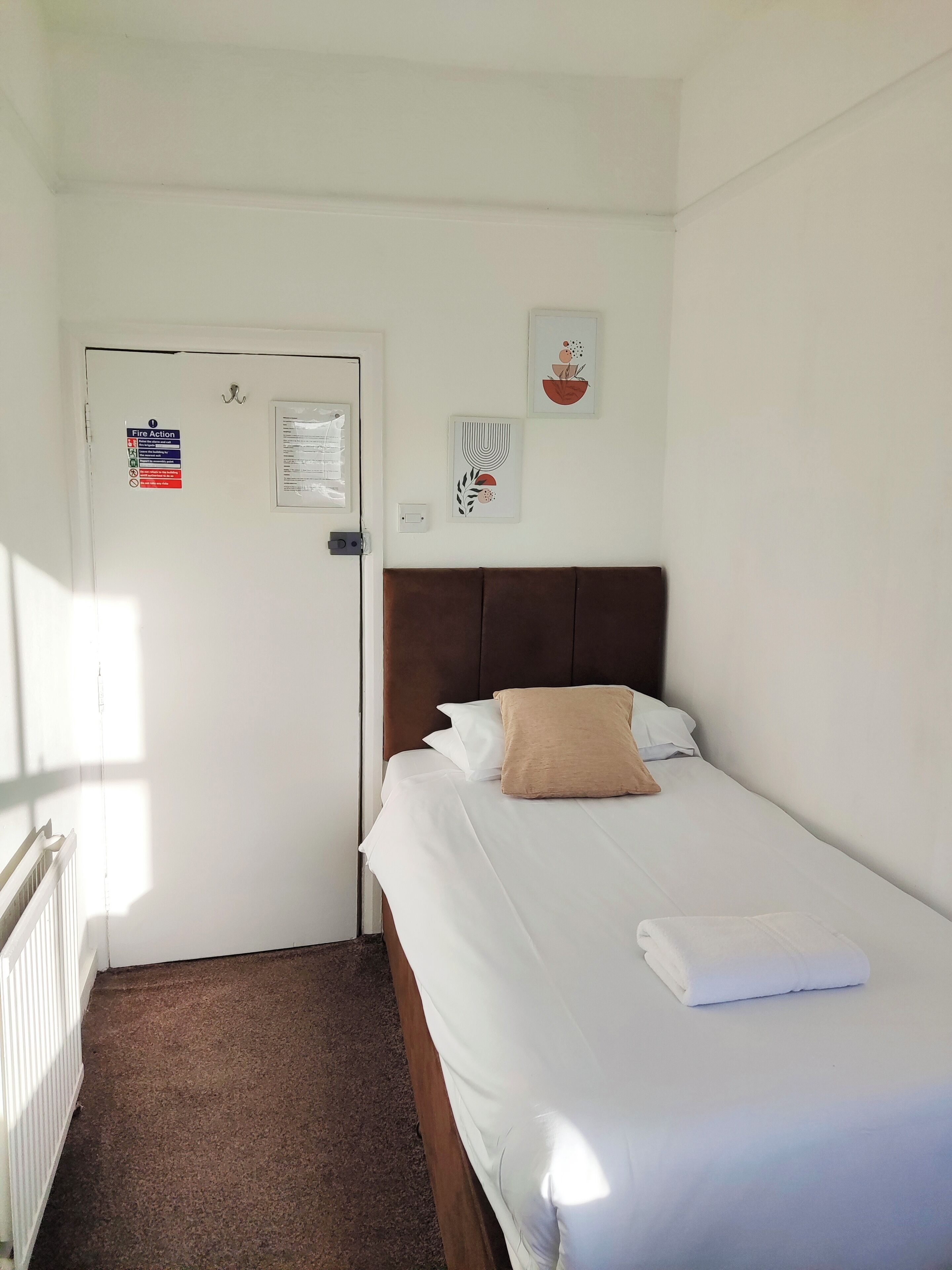 Chambre Simple, salle de bains commune, vue mer | Wi-Fi gratuit
