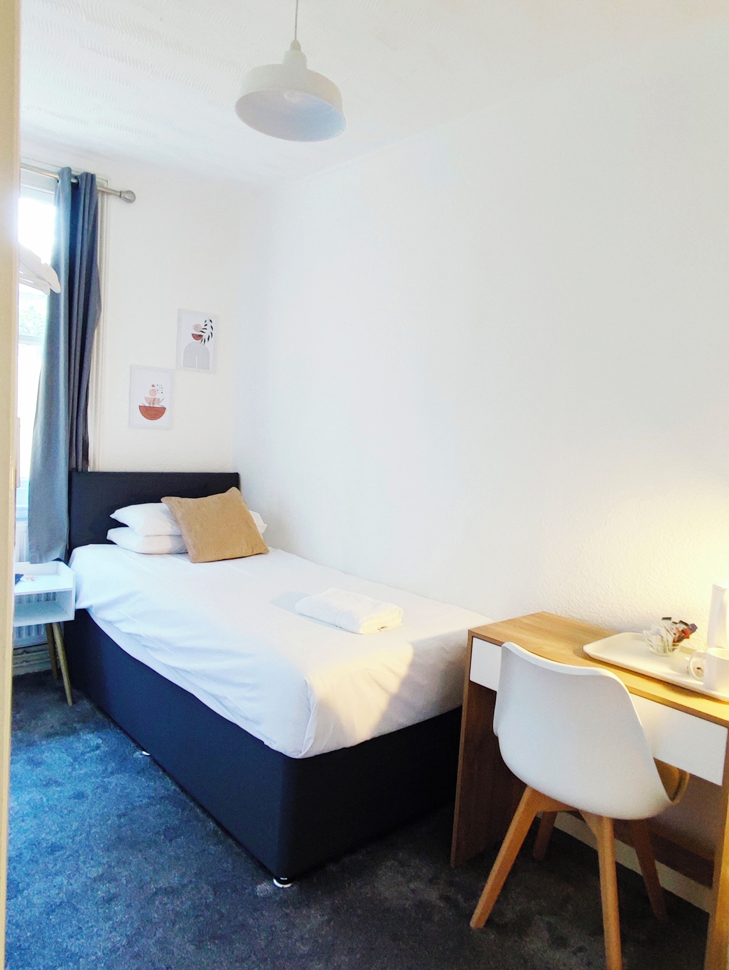 Chambre Simple, salle de bains attenante | Wi-Fi gratuit