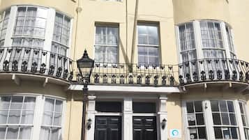 واجهة المنشأة