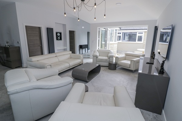 Cottage | Living area