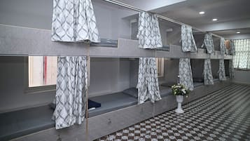 Economy Shared Dormitory | Free WiFi