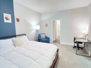 4 chambres, fer et planche à repasser, lit parapluie, Wi-Fi gratuit