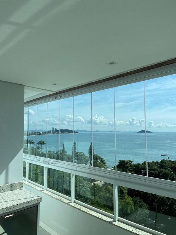 Apartment, Lanai, Beach View | Beach/ocean view - Apto Frente Mar Próximo ao Beto Carrero (Penha)